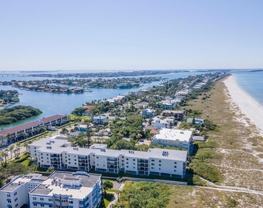 3200 Gulf Boulevard - Photo Thumbnail 59