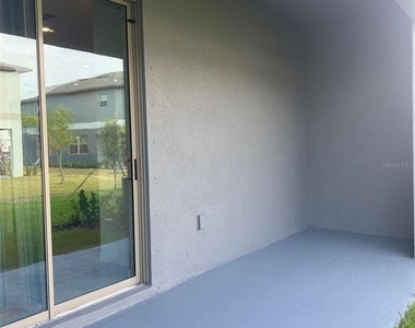 14442 Editors Note Street - Photo Thumbnail 24