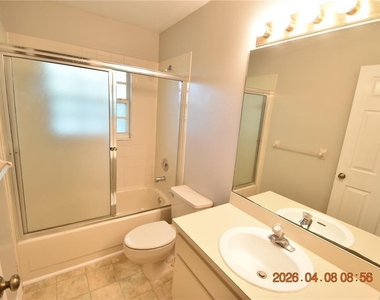 2701 Penzance Street - Photo Thumbnail 35
