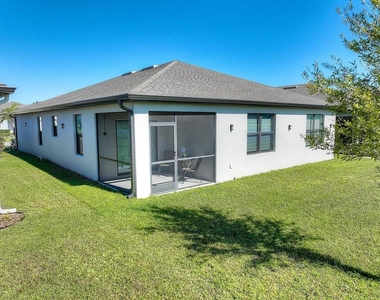 10820 Marlberry Way - Photo Thumbnail 5