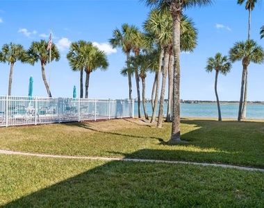 1451 Gulf Boulevard - Photo Thumbnail 13