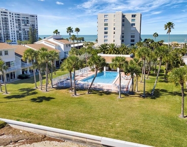 1451 Gulf Boulevard - Photo Thumbnail 34