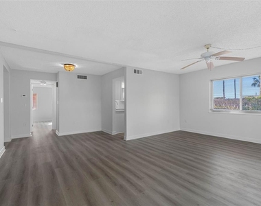 1451 Gulf Boulevard - Photo Thumbnail 24