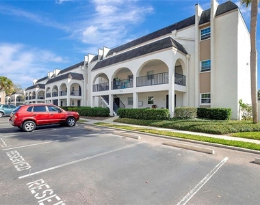 709 Russell Lane - Photo Thumbnail 1