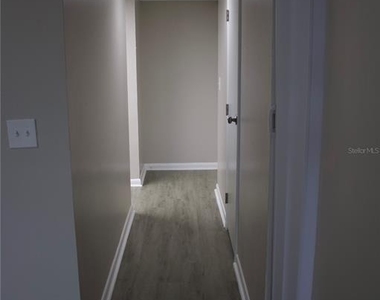 709 Russell Lane - Photo Thumbnail 22