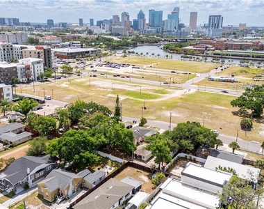 2203 N Boulevard - Photo Thumbnail 49