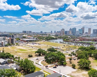 2203 N Boulevard - Photo Thumbnail 54