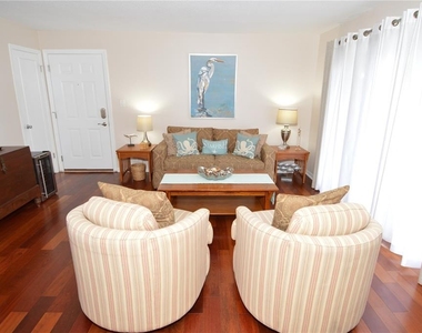 213 Seahorse Drive Se - Photo Thumbnail 13
