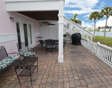 213 Seahorse Drive Se - Photo Thumbnail 44