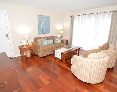213 Seahorse Drive Se - Photo Thumbnail 14