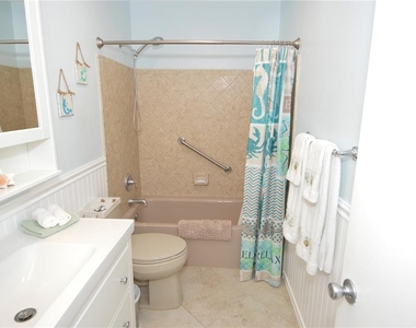 213 Seahorse Drive Se - Photo Thumbnail 32