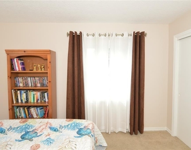 213 Seahorse Drive Se - Photo Thumbnail 40