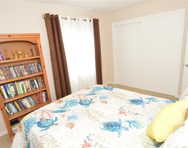 213 Seahorse Drive Se - Photo Thumbnail 41
