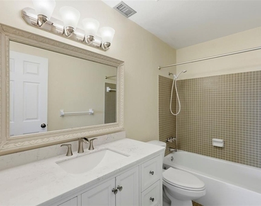 350 79th Avenue N - Photo Thumbnail 17