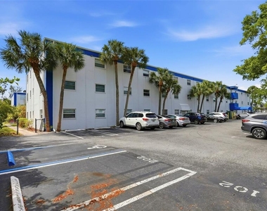 350 79th Avenue N - Photo Thumbnail 23