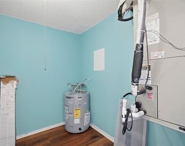 350 79th Avenue N - Photo Thumbnail 18