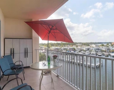 8800 Bay Pines Boulevard - Photo Thumbnail 6