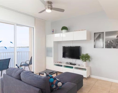 8800 Bay Pines Boulevard - Photo Thumbnail 11