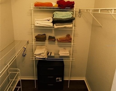 5238 W Kennedy Boulevard - Photo Thumbnail 12
