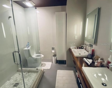5238 W Kennedy Boulevard - Photo Thumbnail 11
