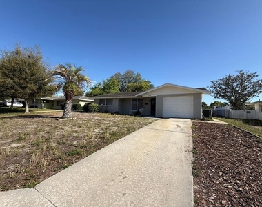 7808 Talisman Drive - Photo Thumbnail 3