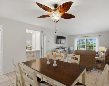 5557 Sea Forest Drive - Photo Thumbnail 16