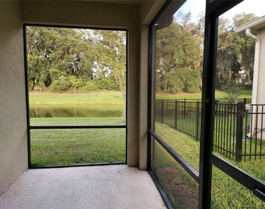 4923 Rolling Green Drive - Photo Thumbnail 13