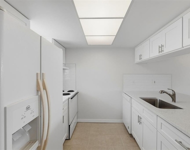 12760 Indian Rocks Road - Photo Thumbnail 18