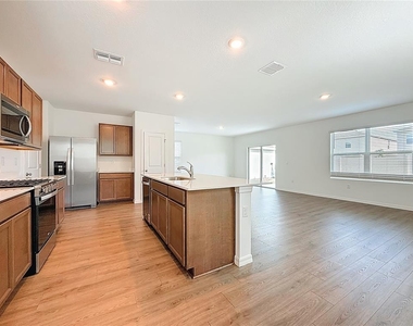 35541 Kinsey Point - Photo Thumbnail 9