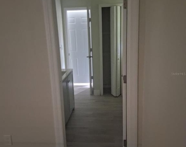 7320 Balboa Drive - Photo Thumbnail 8