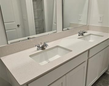 2732 Gentle Rain Drive - Photo Thumbnail 18
