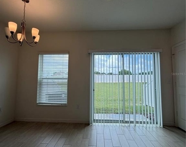 1556 Mirabella Circle - Photo Thumbnail 16