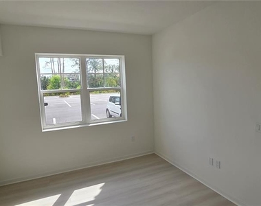 5579 Millenia Park Blvd - Photo Thumbnail 12