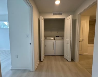 5579 Millenia Park Blvd - Photo Thumbnail 19
