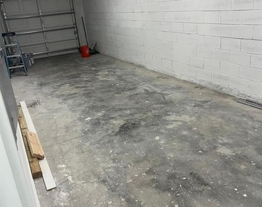 1207 Crawford Avenue - Photo Thumbnail 17