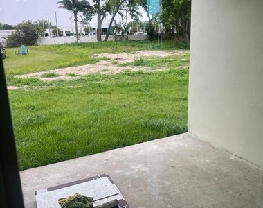 1207 Crawford Avenue - Photo Thumbnail 16