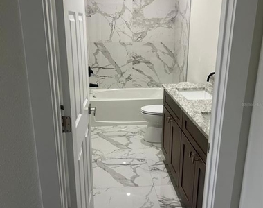 1207 Crawford Avenue - Photo Thumbnail 14