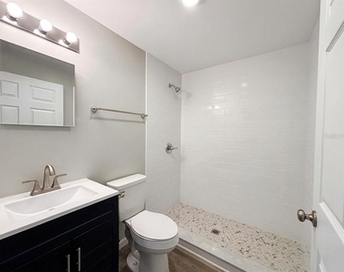 115 Avenue F Sw - Photo Thumbnail 7