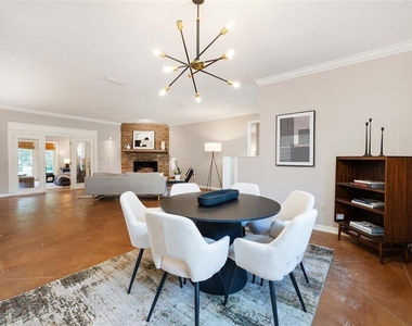 8120 Nw 48th Lane - Photo Thumbnail 8