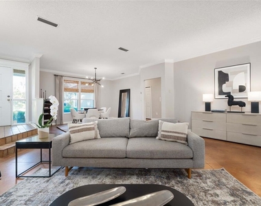 8120 Nw 48th Lane - Photo Thumbnail 16
