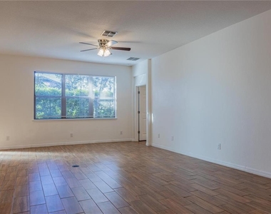 519 Cadiz Drive - Photo Thumbnail 3