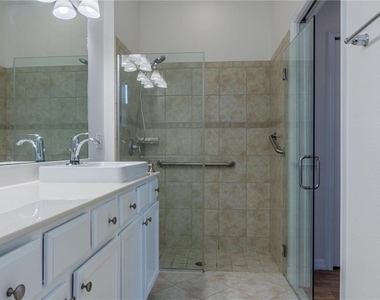 519 Cadiz Drive - Photo Thumbnail 17
