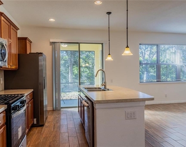 519 Cadiz Drive - Photo Thumbnail 7