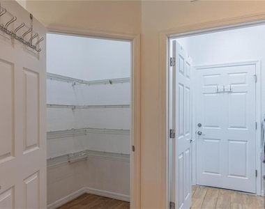519 Cadiz Drive - Photo Thumbnail 9
