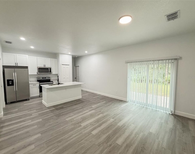 4700 Sunbeam Street - Photo Thumbnail 1