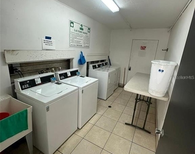 1830 Maravilla Avenue - Photo Thumbnail 26