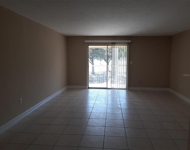 1830 Maravilla Avenue - Photo Thumbnail 5