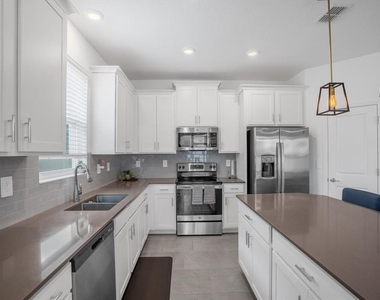 1820 Church Lake Street - Photo Thumbnail 10