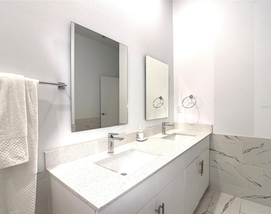 332 Famagusta Drive - Photo Thumbnail 15