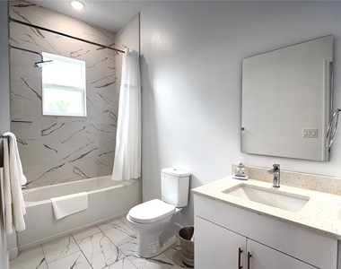 332 Famagusta Drive - Photo Thumbnail 7